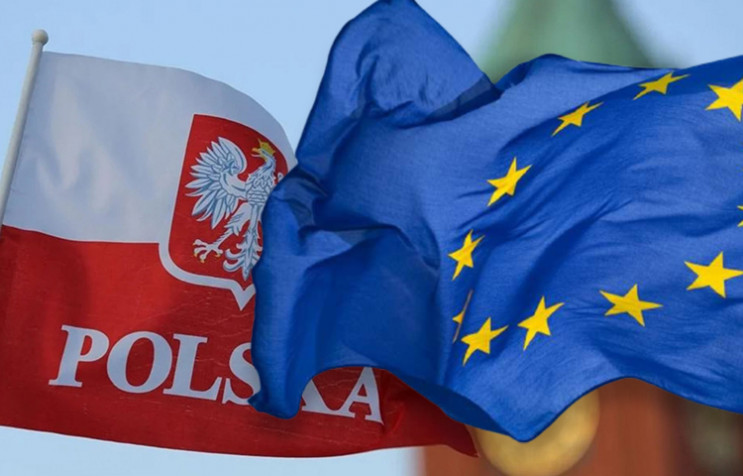 Польша подмяла суды: Как Евросоюз ее нак…