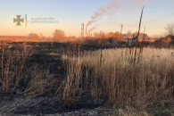 На Харківщині спалахнула трава на околиц…