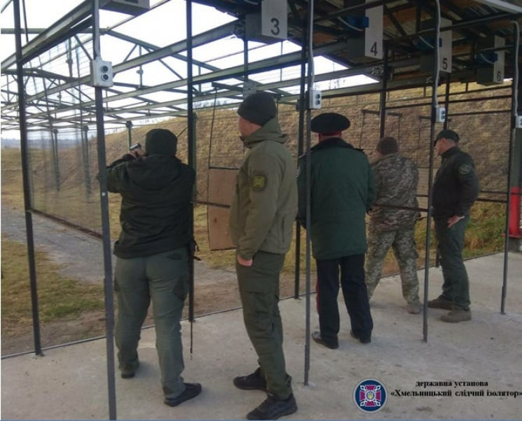 У Хмельницькому охоронці СІЗО провели во…