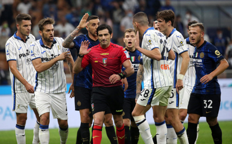 Скандал в итальянском футболе: Продолжае…