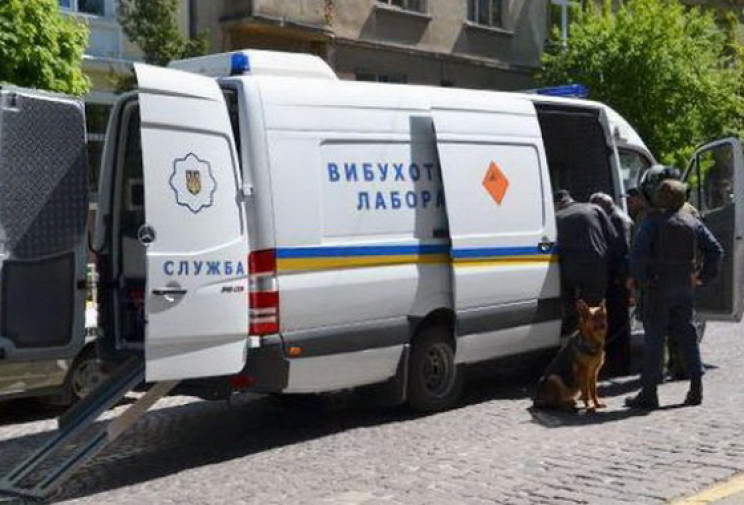 У Хмельницькому знову замінування…