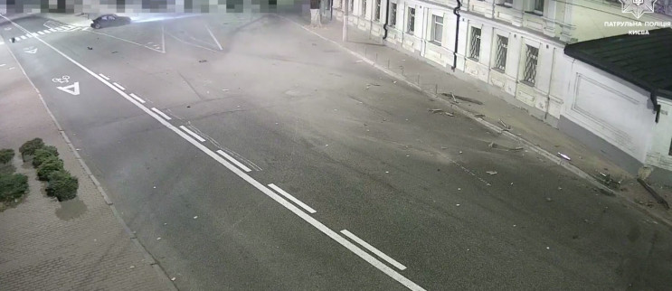 У Києві на Лаврській п'яний водій на вел…