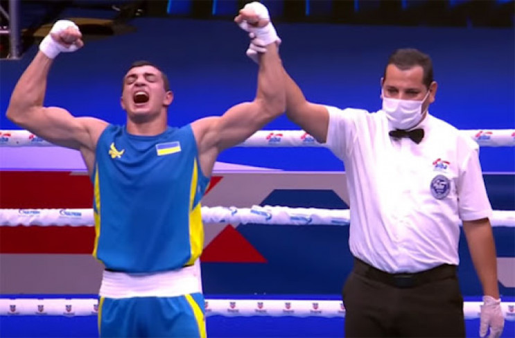 Український боксер пробився у фінал чемп…