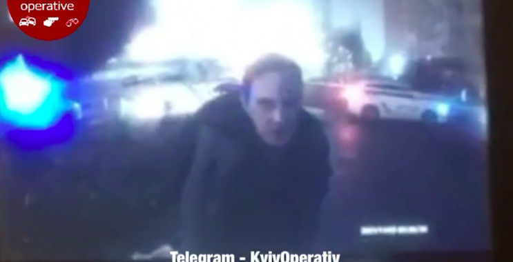 Встромив ножа в серце: У Києві в пивному…