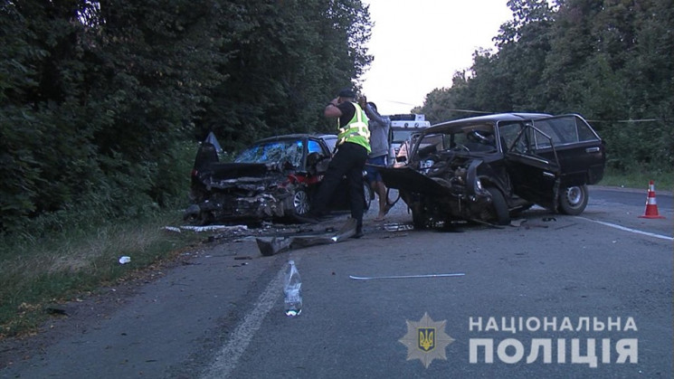 В аварії на Вінниччині постраждало дев'я…