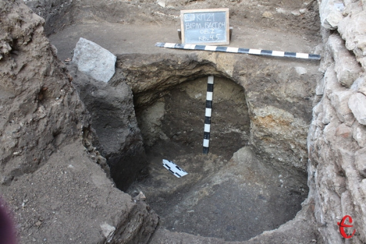 Археологи в Хмельницкой области откопали…