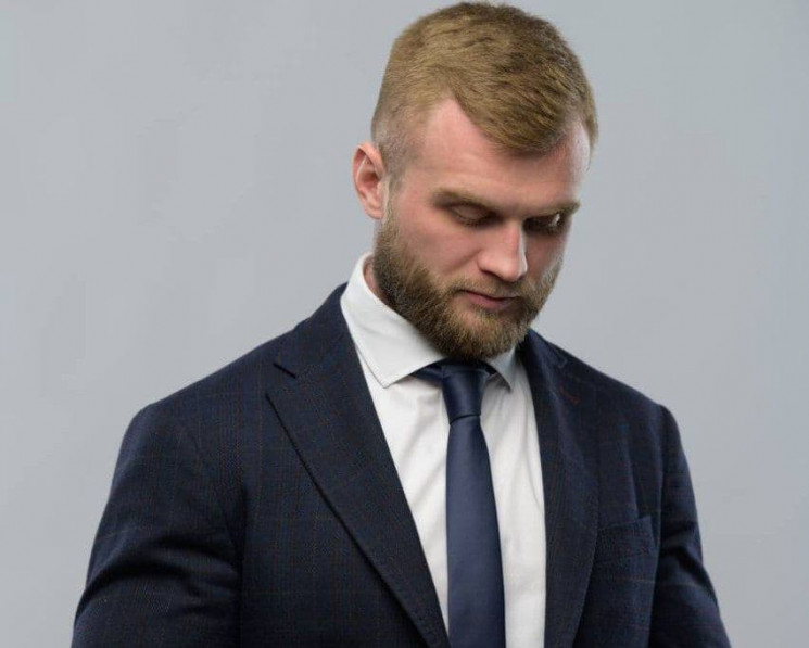 "Слуги" сьогодні хочуть вигнати з фракці…