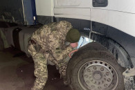 Харьковские пограничники не пустили в Ук…