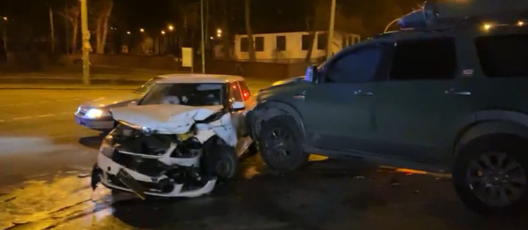 В Киеве в автоаварии разбился известный…