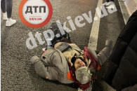 У Києві під колеса авто потрапив чоловік…