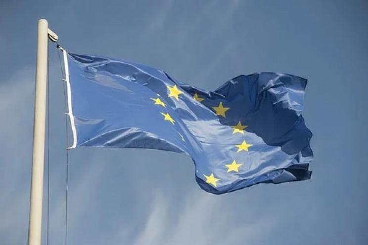 Посли ЄС вирішили зняти санкції зі сканд…