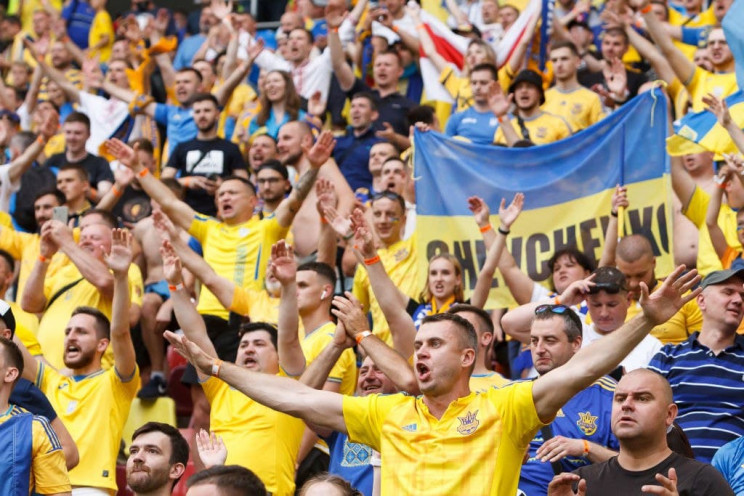 Збірна України зіграє з Шотландією в пле…