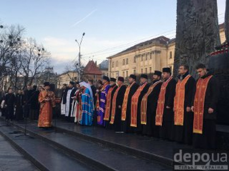 У Львові вшанували пам’ять жертв голодом…