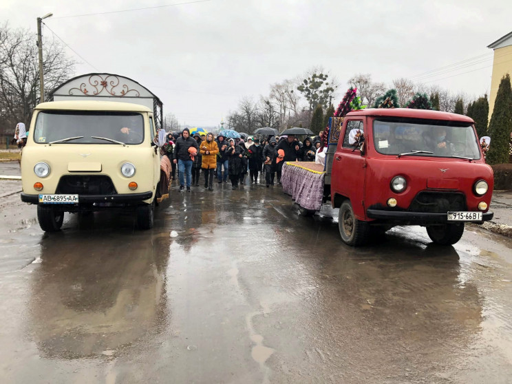 У Теплику поховали подружню пару, яка за…