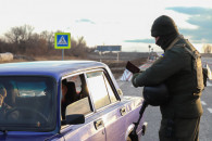 На КПВВ Донбасу за тиждень затримали 142…