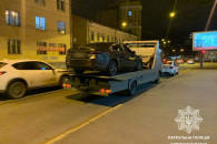 В Харькове за долги изъяли автомобиль у…