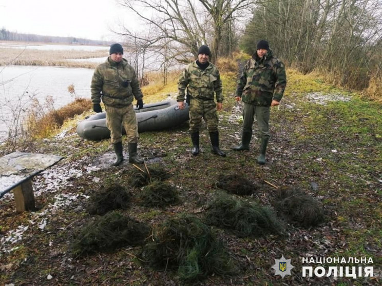 З Нетішинського водосховища витягнули пі…