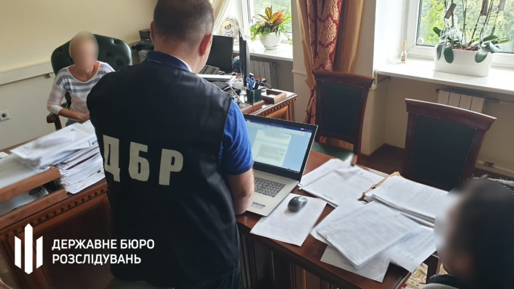 Харківських фіскалів підозрюють у злочин…