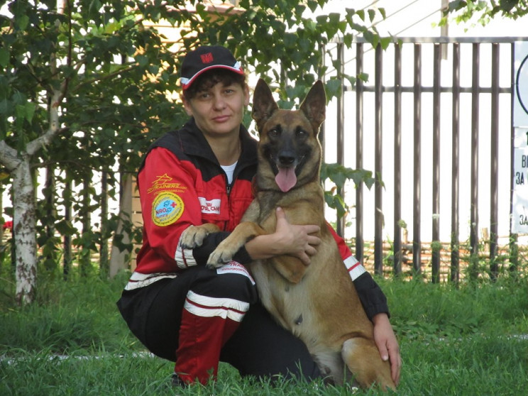 Українські собаки-рятувальники потрапили…
