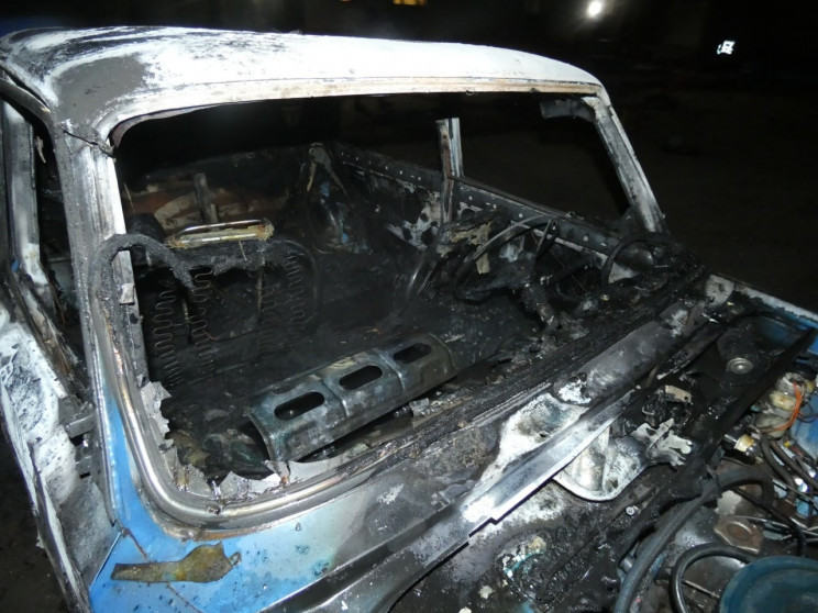 На Луганщине ищут свидетелей поджога авт…