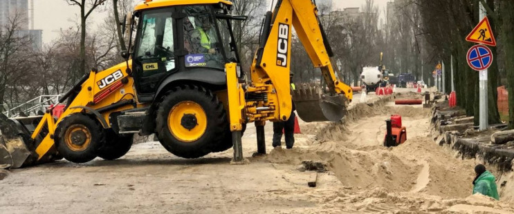 Важно для водителей: В Киеве на Русановк…
