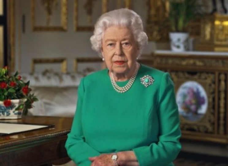 Британська королева знову скасувала трад…