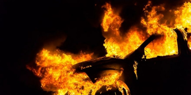 В Ужгороде ночью сгорел автомобиль…