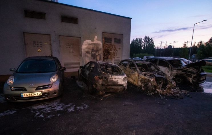 На Львівщині згоріло п'ять автомобілів…