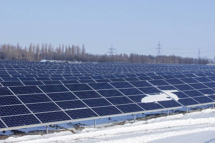 Канадські інвестори демонтують сонячну е…