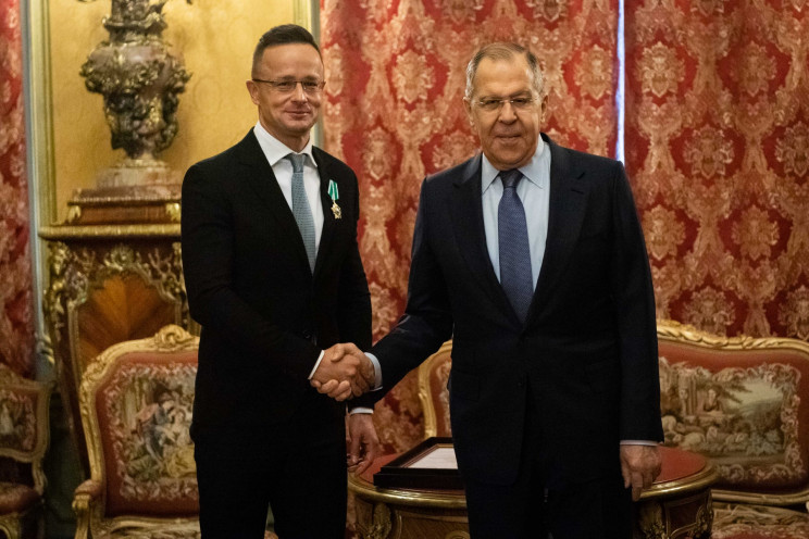 Глава МИД Венгрии получил "Орден дружбы"…