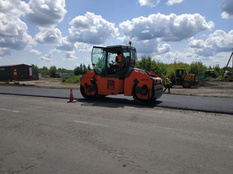 У Полтаві триває ремонт автодороги "Київ…