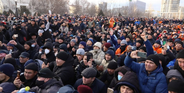 Рефат Чубаров підтримав протести в Казах…