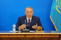 У Назарбаева заявили, что он не покидал…