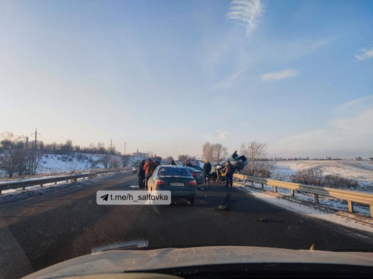 В Харькове в аварии на Окружной дороге п…