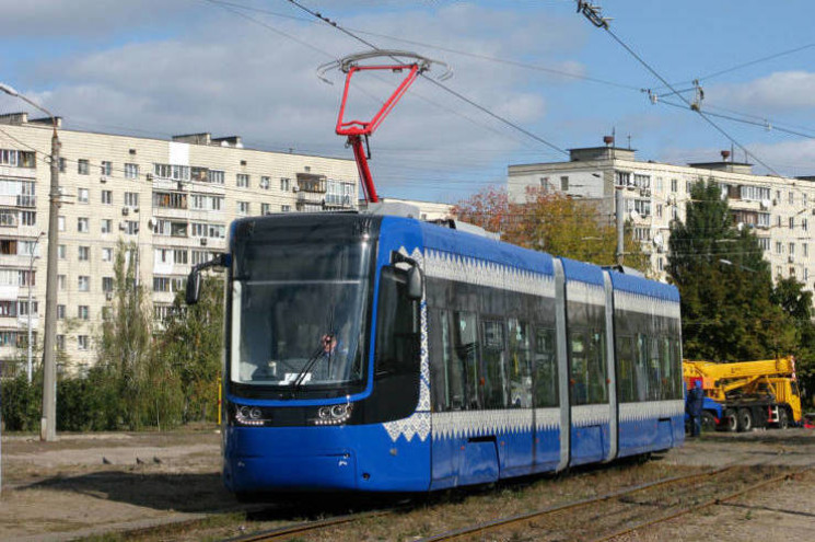 У Києві на лівому березі запустили сучас…