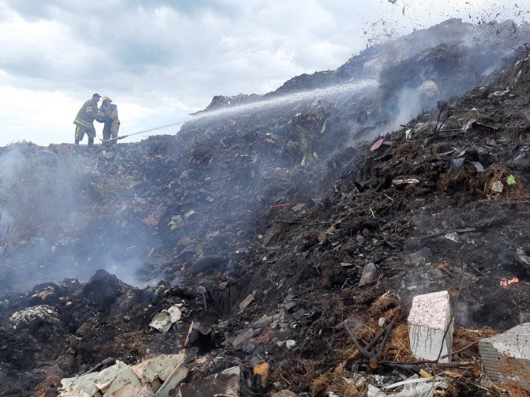 Рятувальники Полтавщини третій день гася…