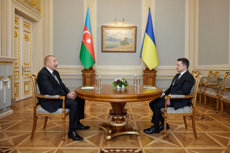 Президент Азербайджану приїхав до Зеленс…