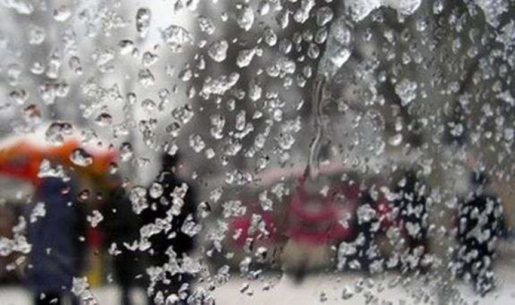 Сніг із дощем та вітрами прогнозують на…