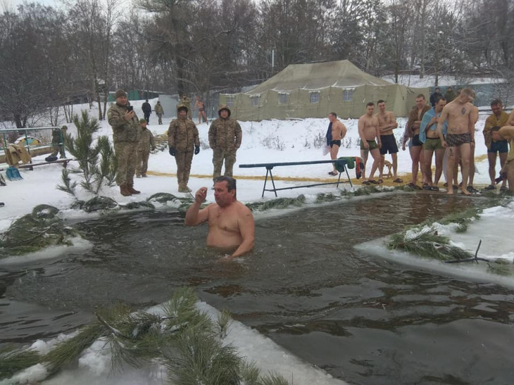 Бійці бригади з Дніпропетровщини на Водо…