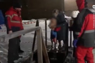 На России ребенка насильно погрузили в к…