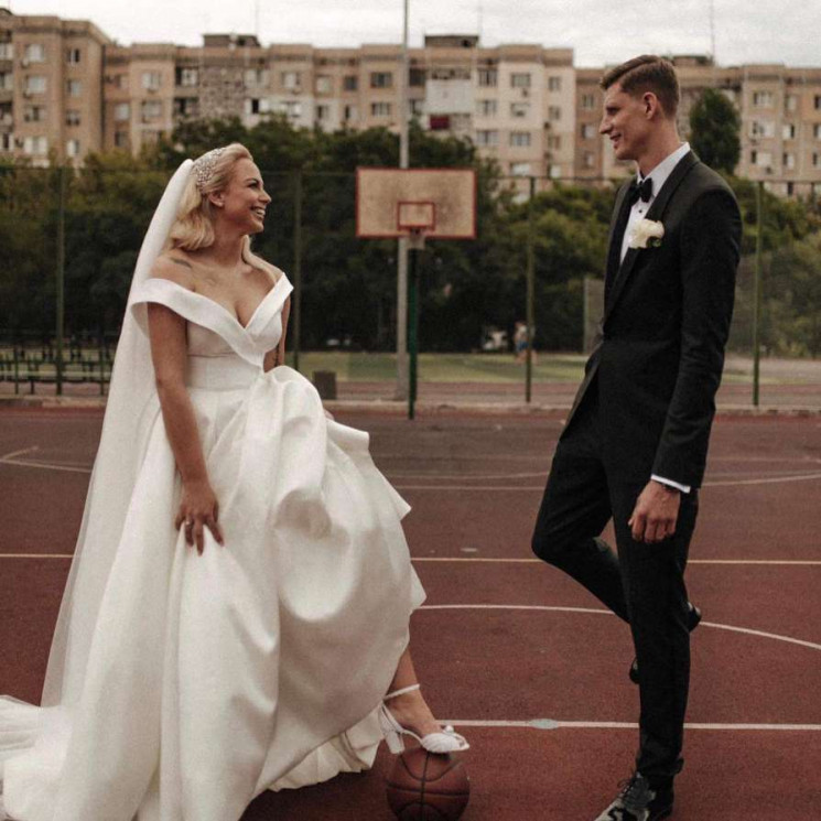 Игрок сборной Украины женился на сексуал…