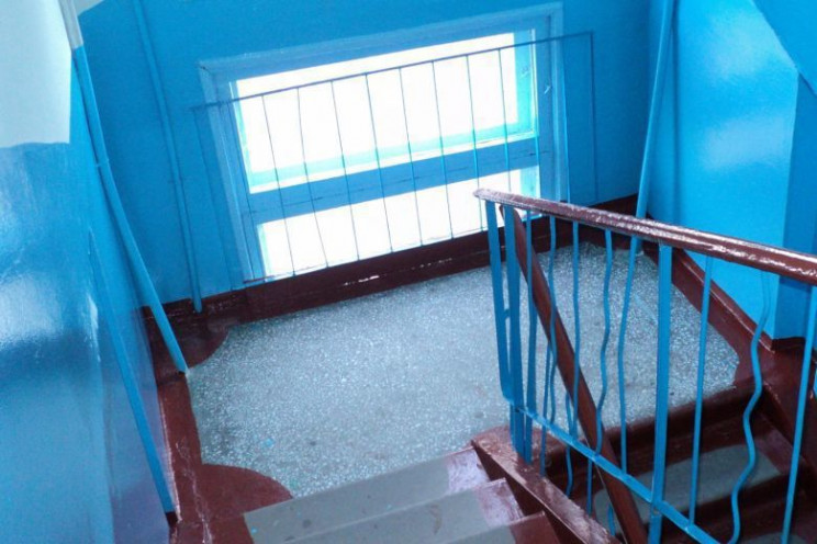 В Киеве на Виноградаре в подъезде обнару…