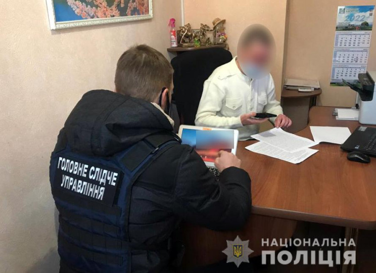 Херсонский нотариус попался на помощи пр…