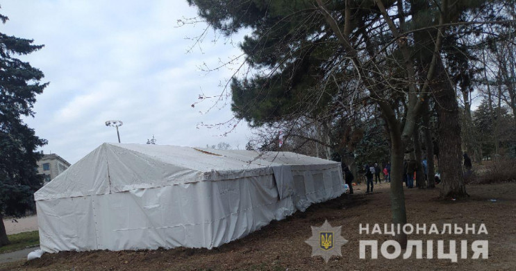 В пункте обогрева в Одессе двое бездомны…