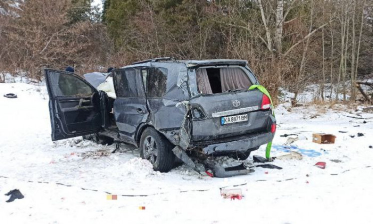 Чудом выжил: На въезде в Киев из Вышгоро…