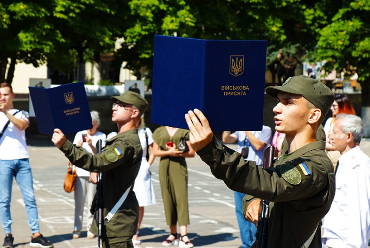 Новобранцы Национальной гвардии приняли…