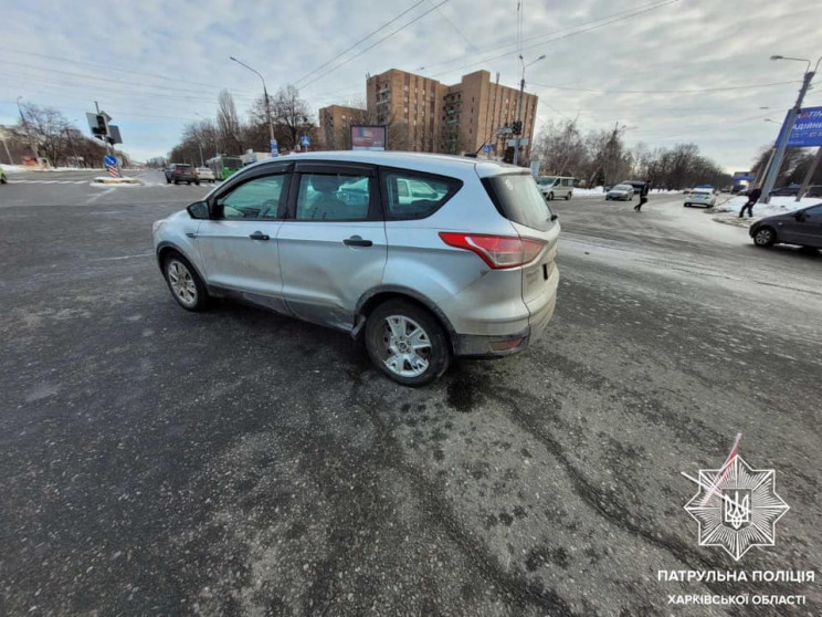 В Харькове нарушитель на Ford протаранил…