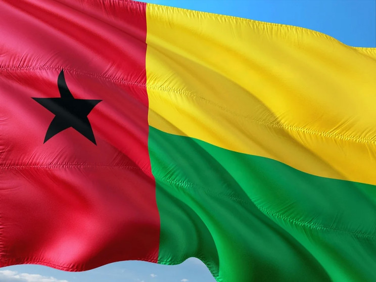 В Гвинее-Бисау военные пытались захватит…