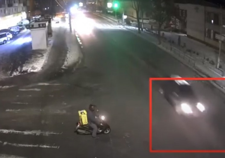 У Вінниці скутер зіткнувся з автомобілем…