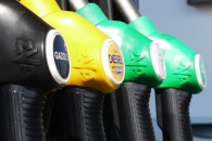Українські АЗС підняли вартість пального…